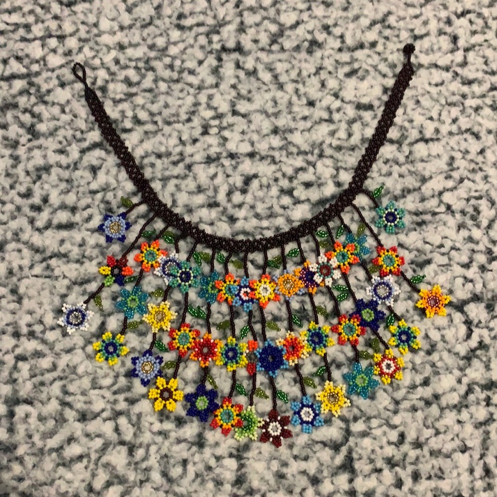 Multi color beaded necklace